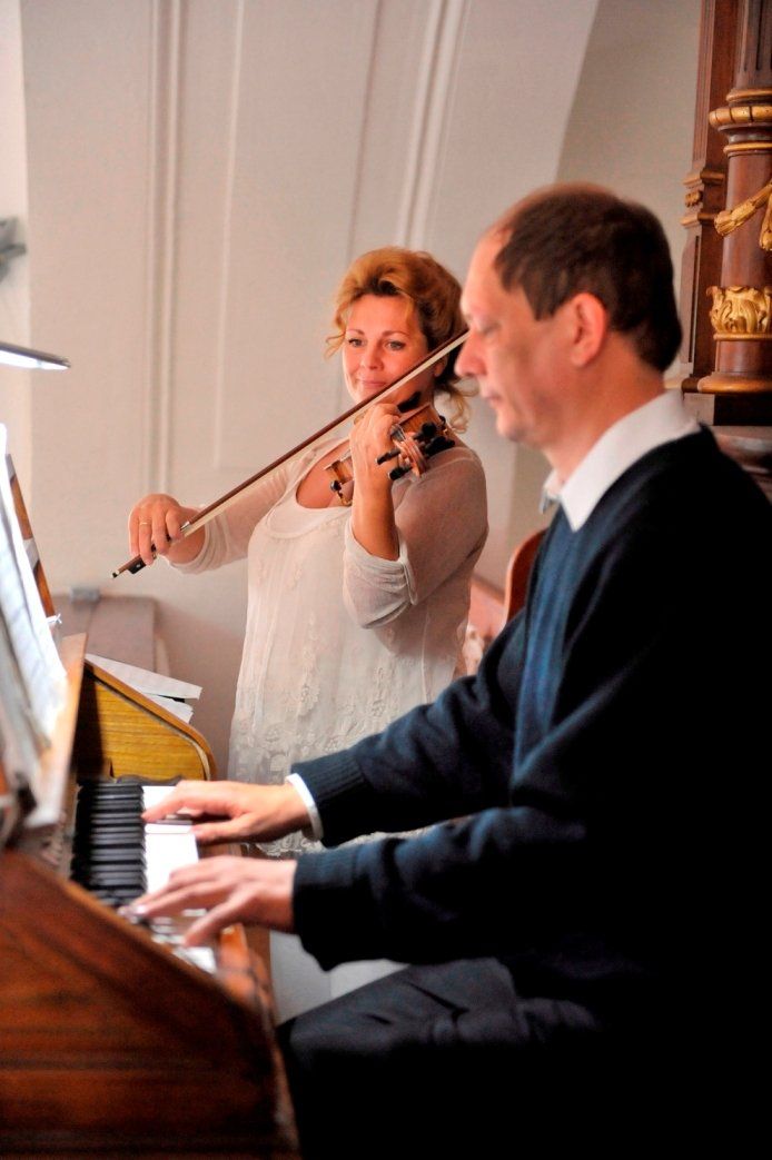 Gyermán Júlia és
Vedres Csaba hegedű-orgona koncertje
